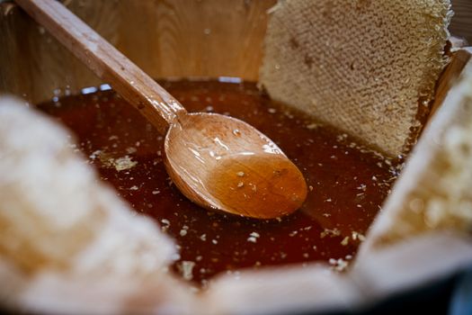 manuka honey products