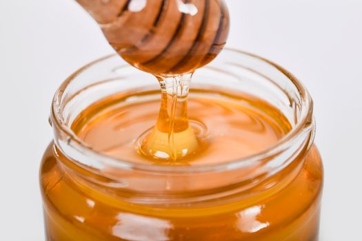manuka honey jar